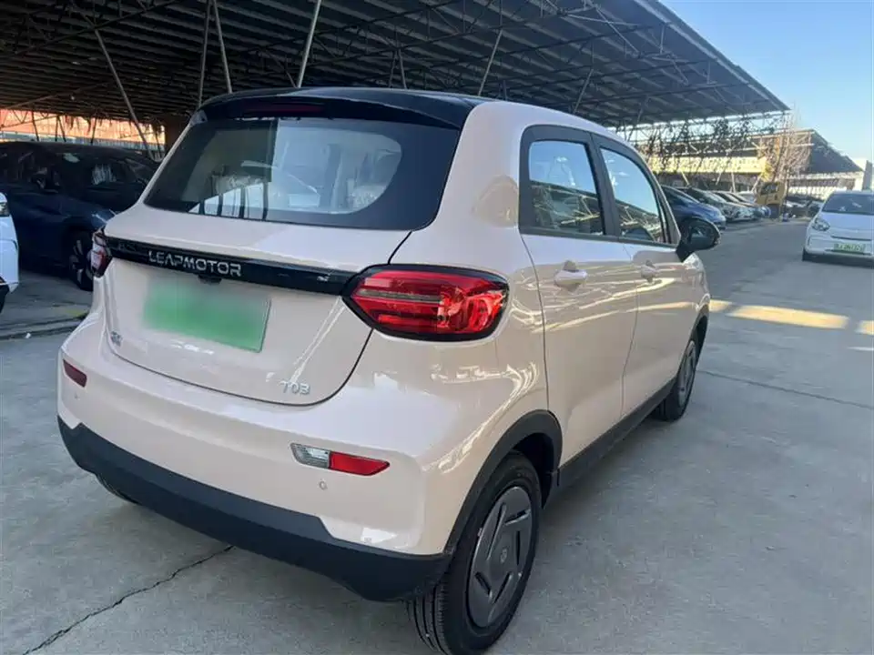 Leapmotor T03