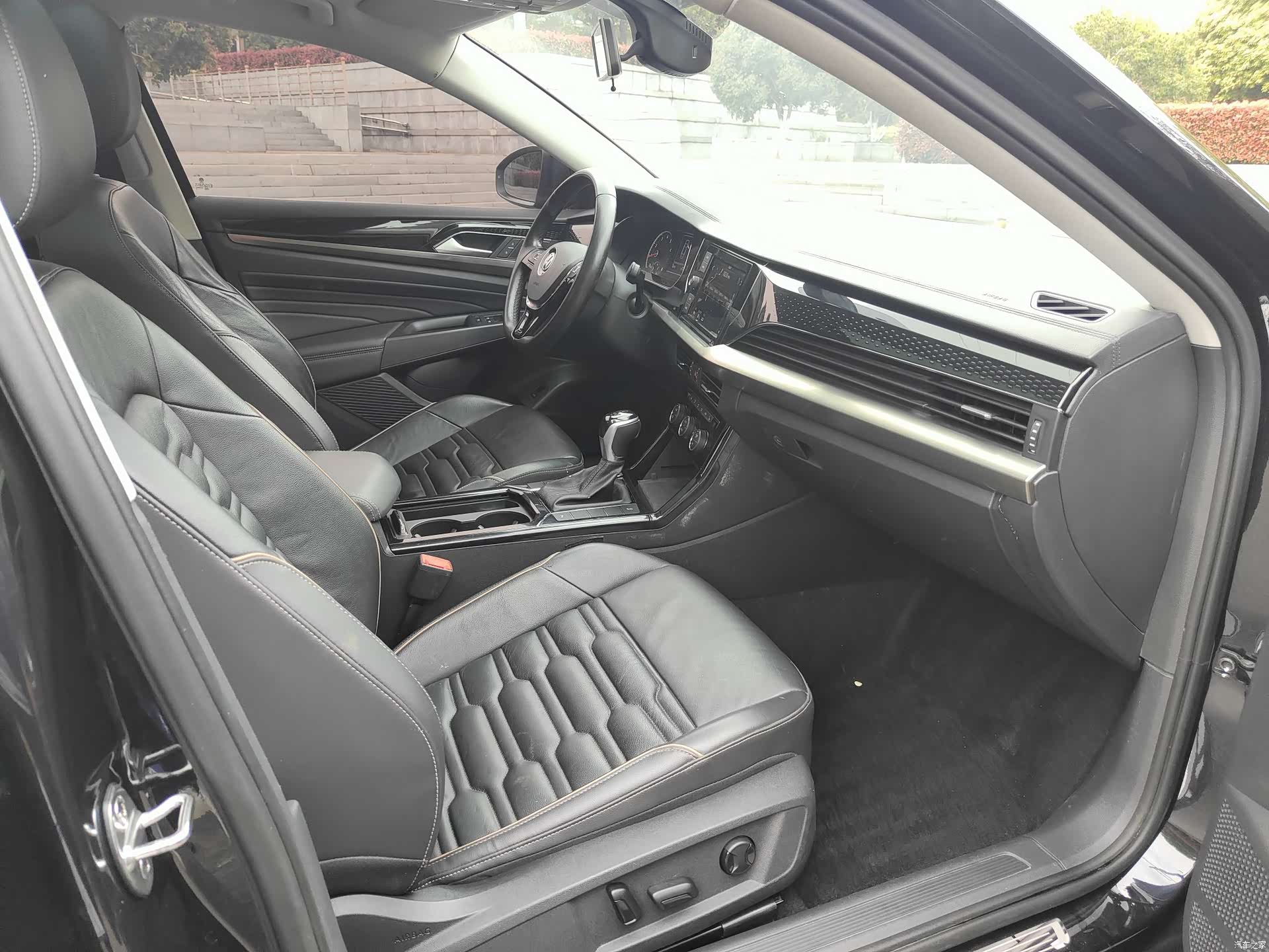 Volkswagen Passat, 2020 7