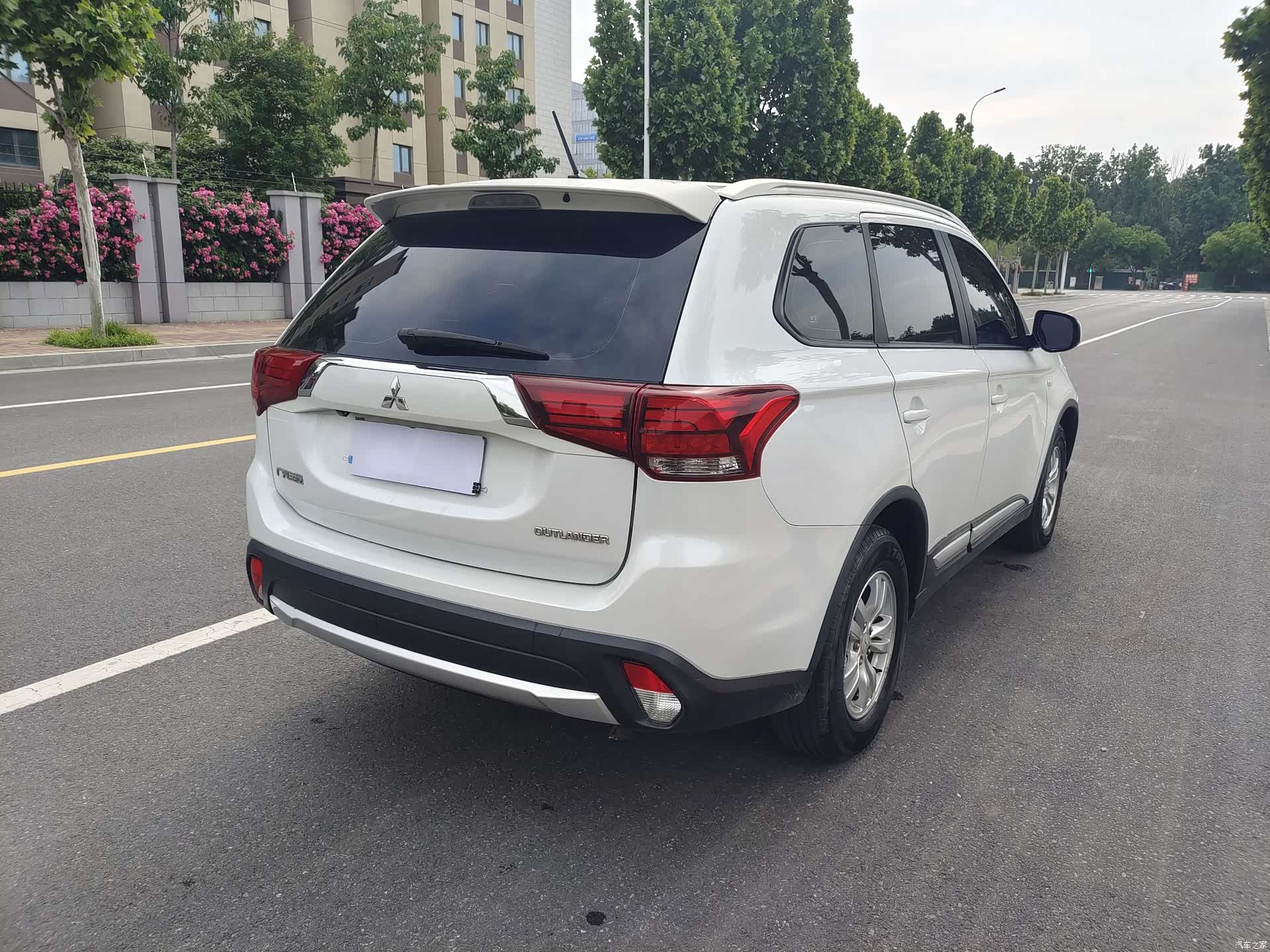 Mitsubishi Outlander, 2017 15