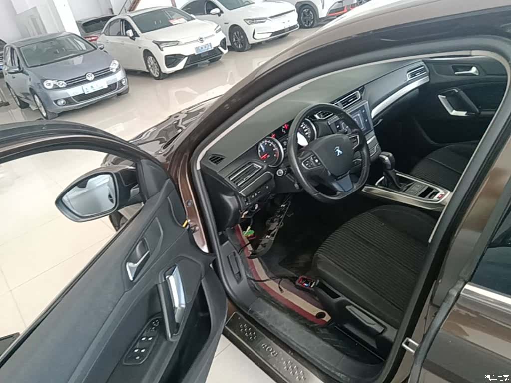 Peugeot 408, 2016 16