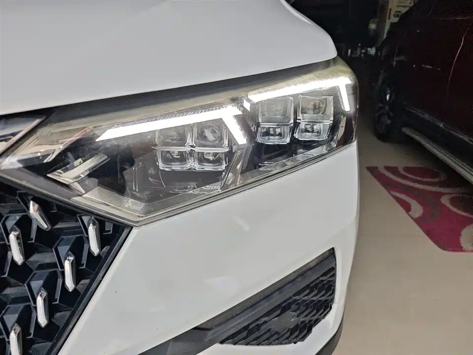 Besturn T77