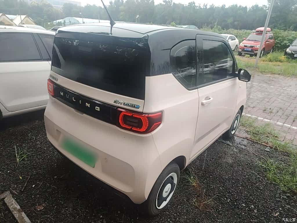 Wuling MINIEV, 2023 7