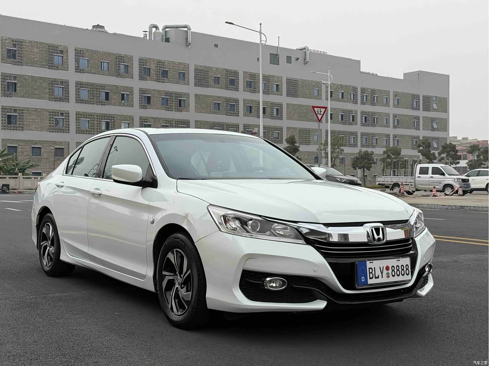 Honda Accord, 2018 3