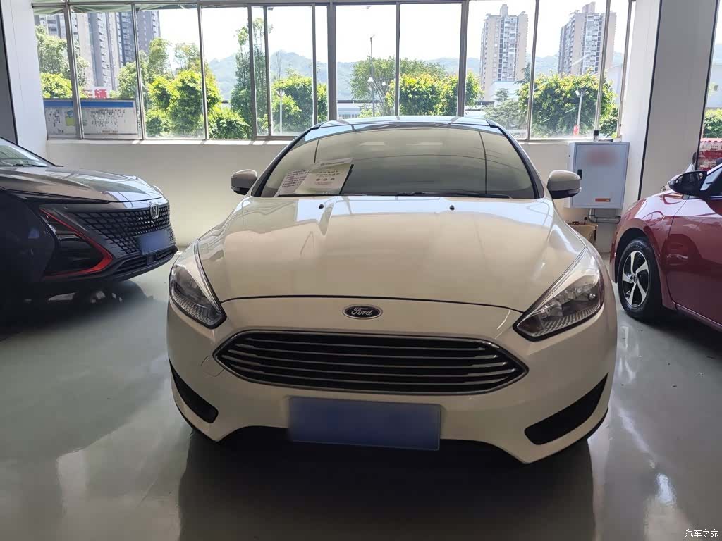 Ford Focus, 2018 7