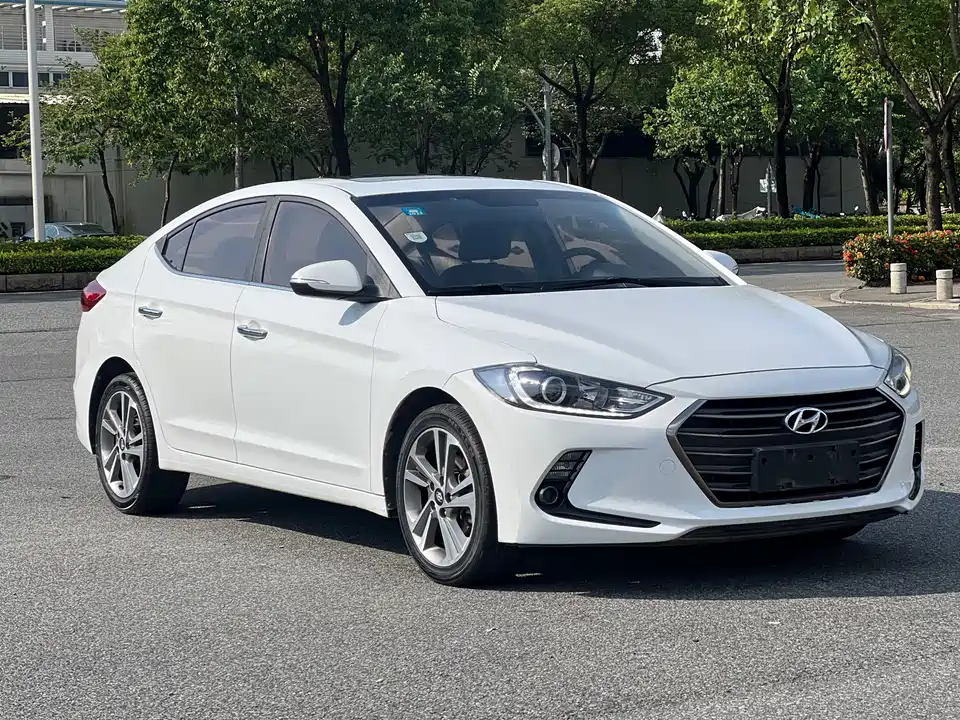 Hyundai Lead
