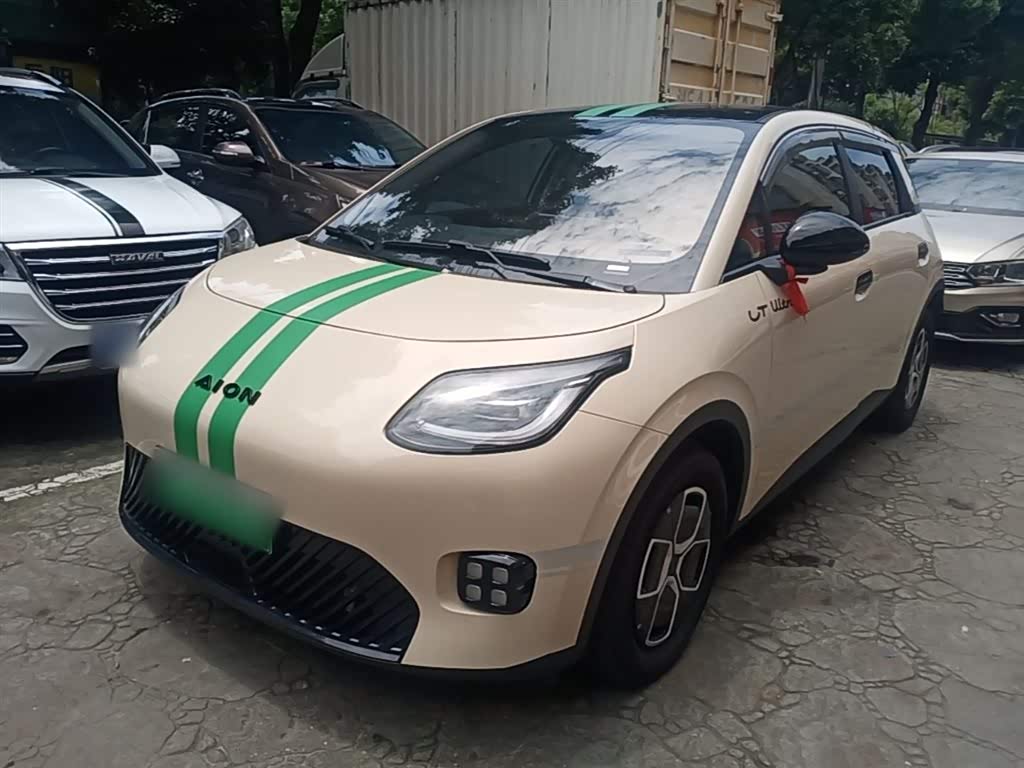 GAC AION UT