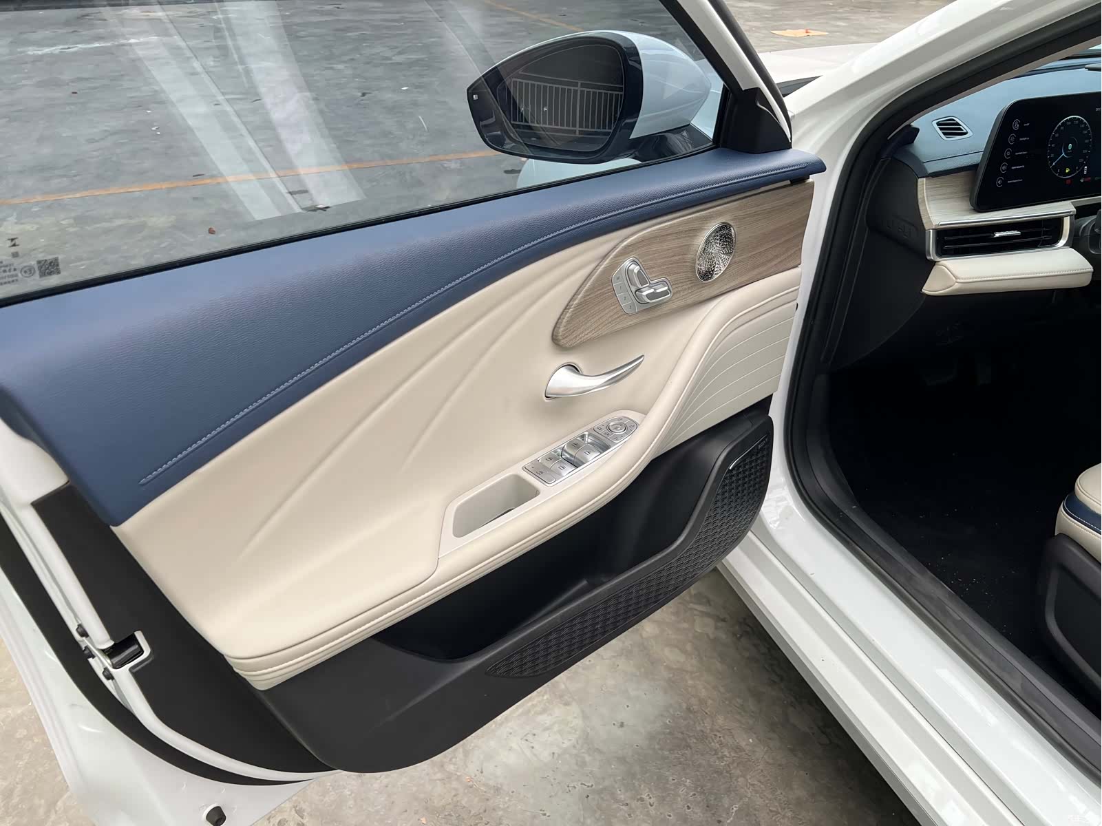 Chery Arrizo 8, 2022 9