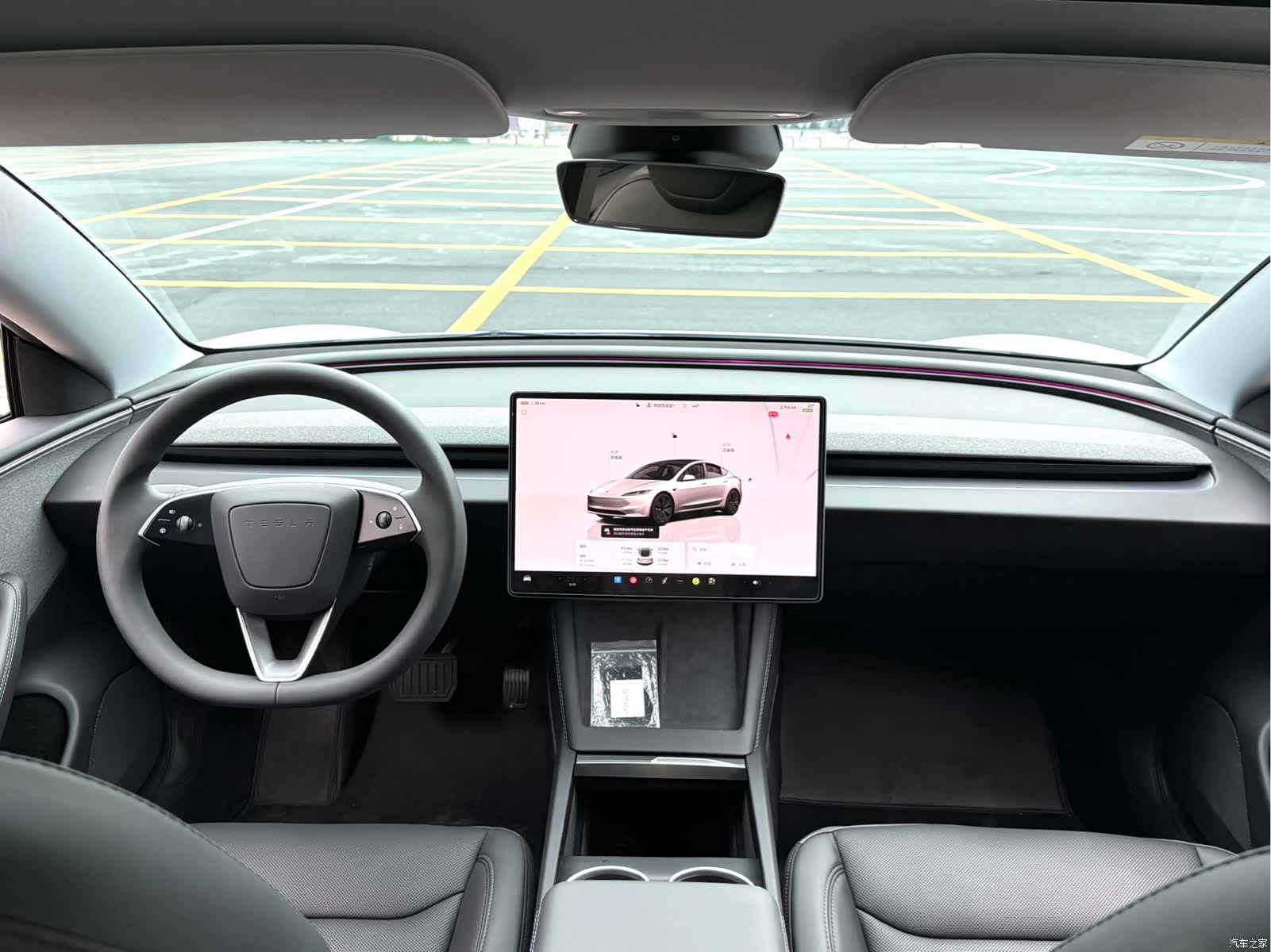 Tesla Model 3, 2025 15
