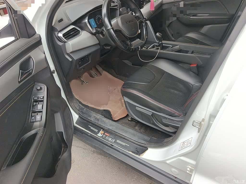 BAIC X3, 2021 14