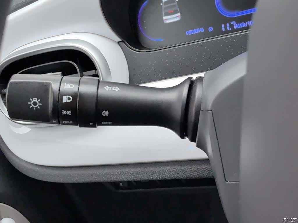 Geely Panda, 2025 21