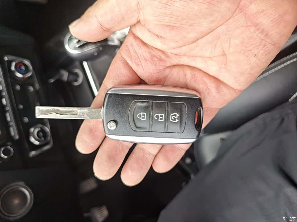DongFeng S560, 2019 9