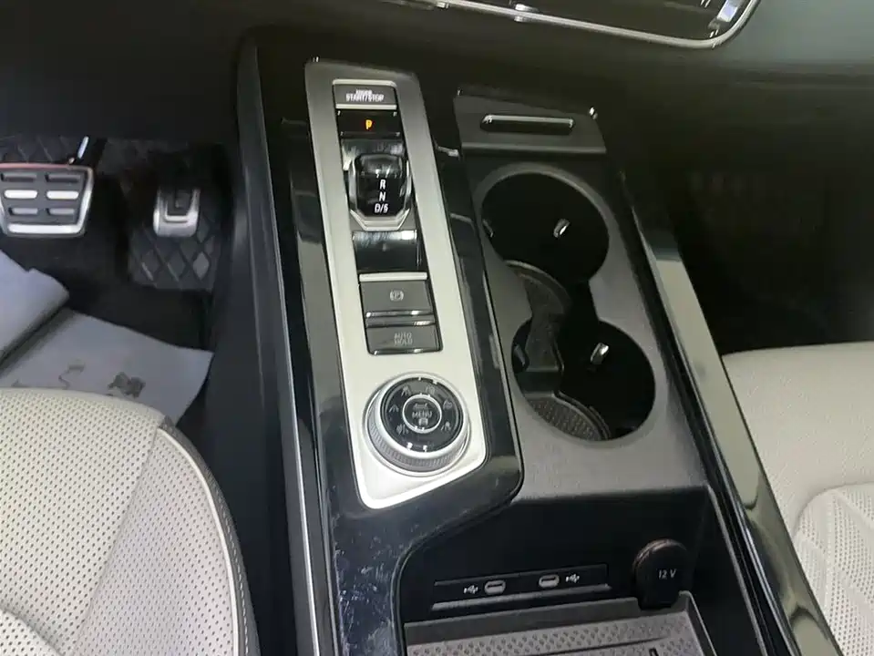 Volkswagen Range patrol