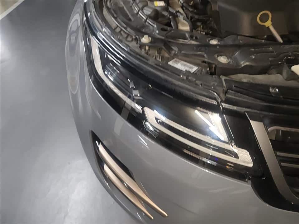 Land Rover Range Rover Aurora