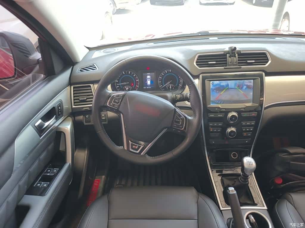 Haval H2, 2015 11
