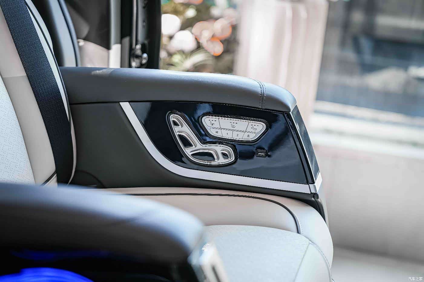 Mercedes-Benz 7, 2024 11