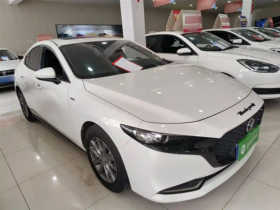 Mazda 3 Angkesaila