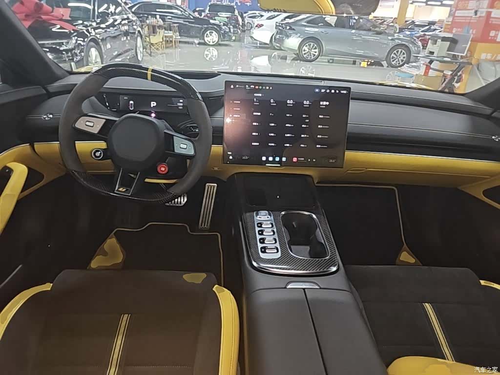 Xiaomi SU7, 2025 10
