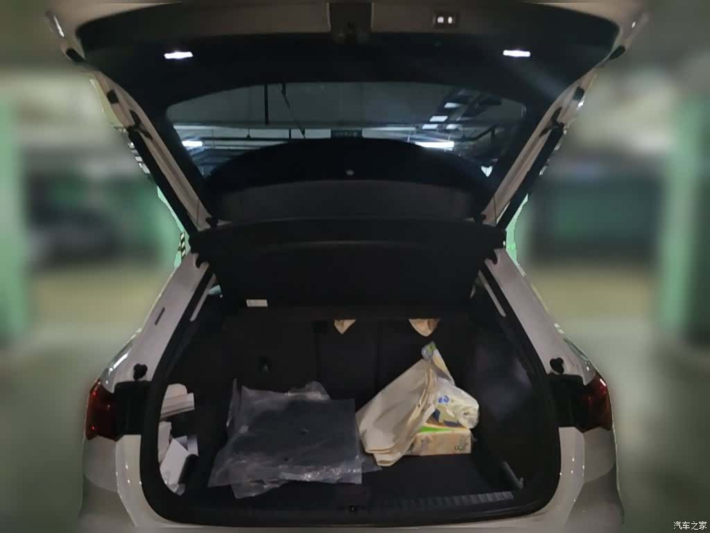 Audi Q3, 2022 15