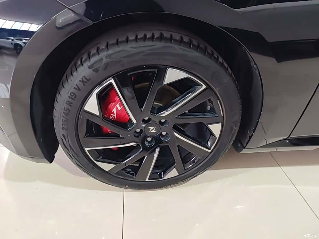 DongFeng eπ007, 2024 23