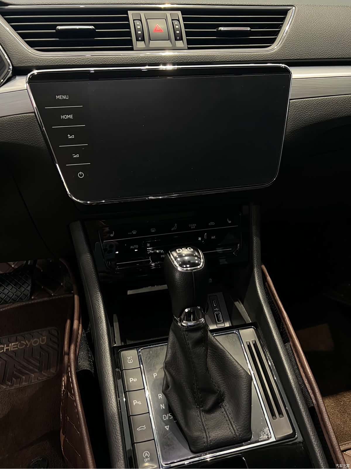 Skoda Superb, 2023 13