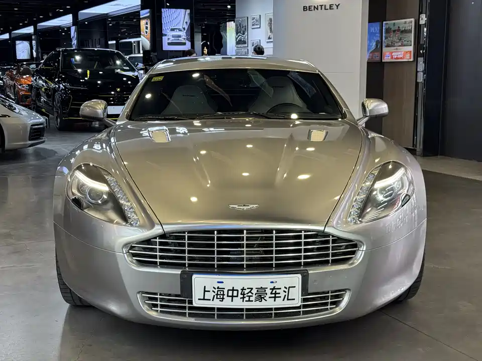 Aston Martin Rapide