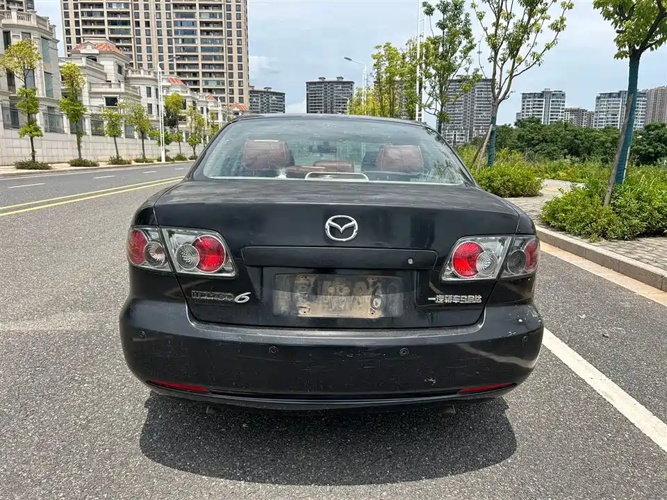 Mazda 6
