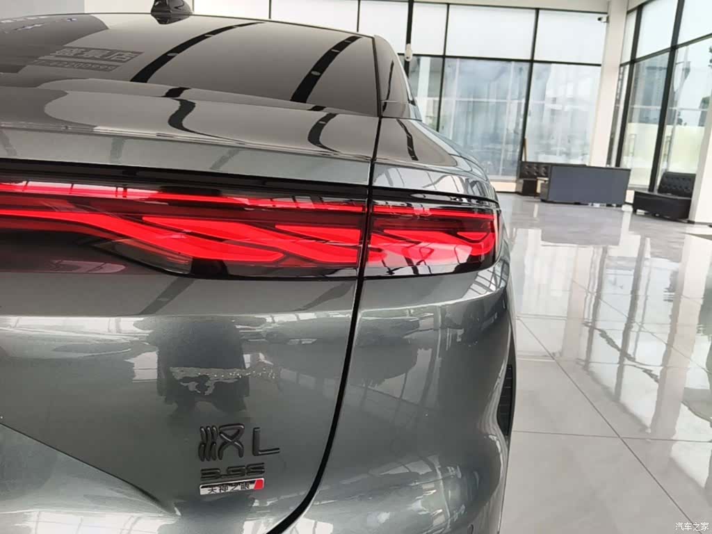 BYD Han, 2025 8