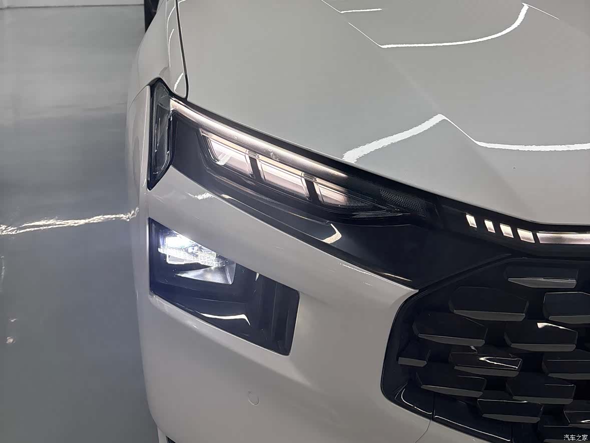Ford Mondeo, 2022 все фото