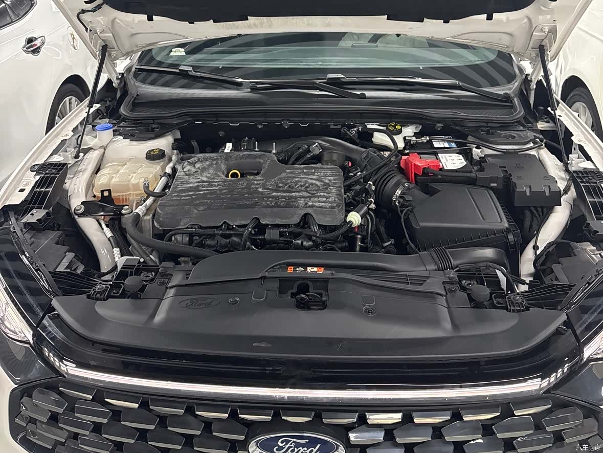 Ford Mondeo, 2022 28