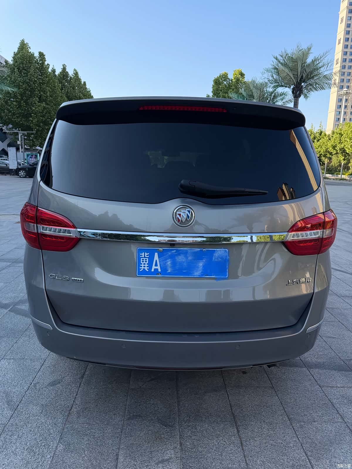 Buick GL8, 2019 4