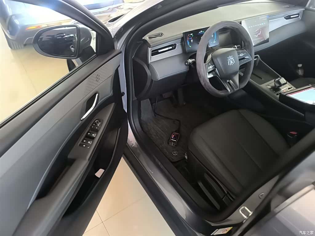 BYD Qin, 2025 16