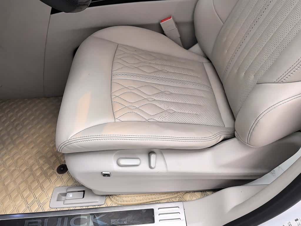 Buick GL8, 2022 20