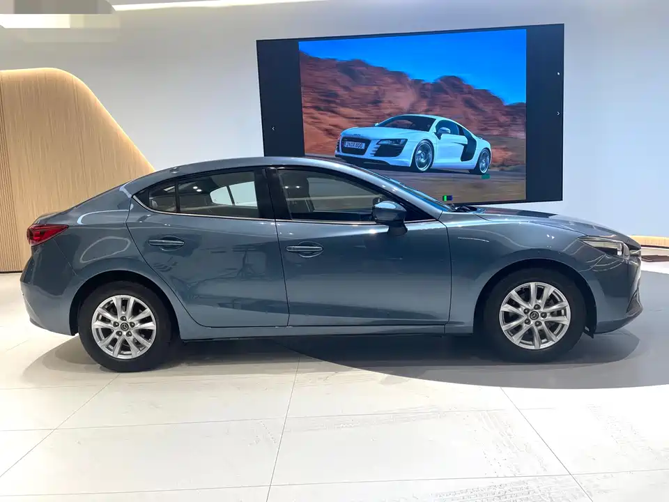 Mazda 3 Angkesaila