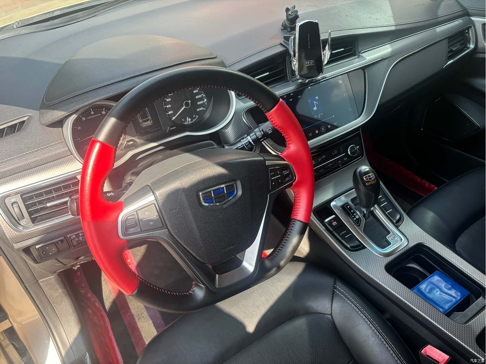 Geely Emgrand, 2016 4