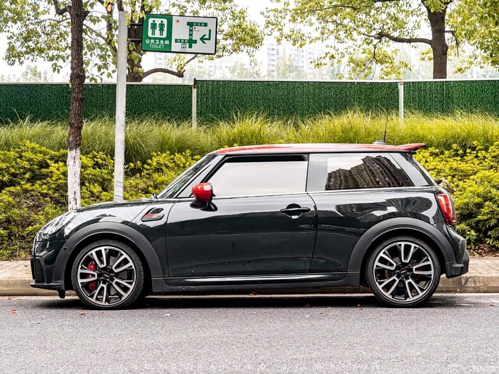 Mini Cooper, 2023 3
