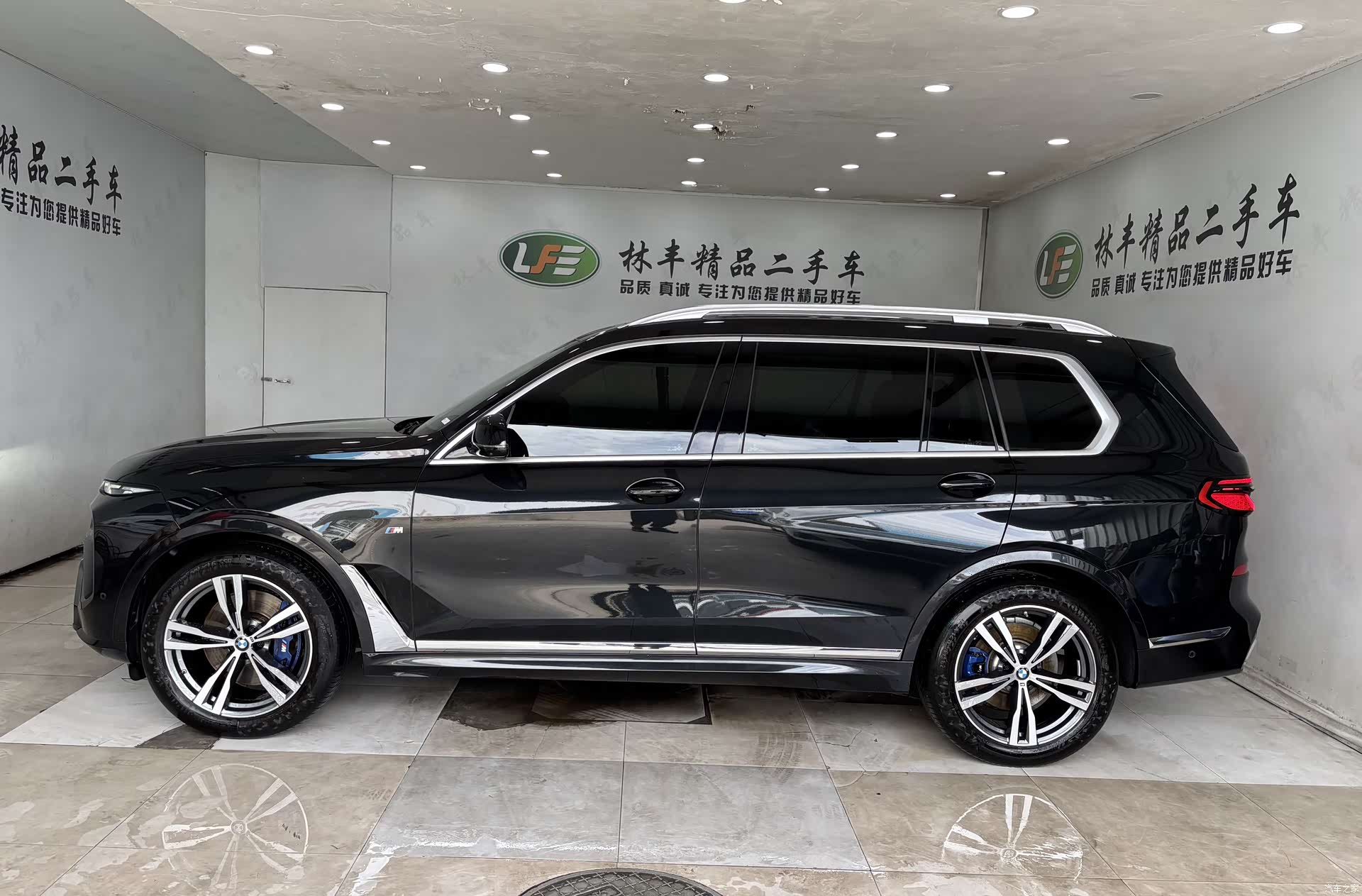 BMW X7, 2023 все фото