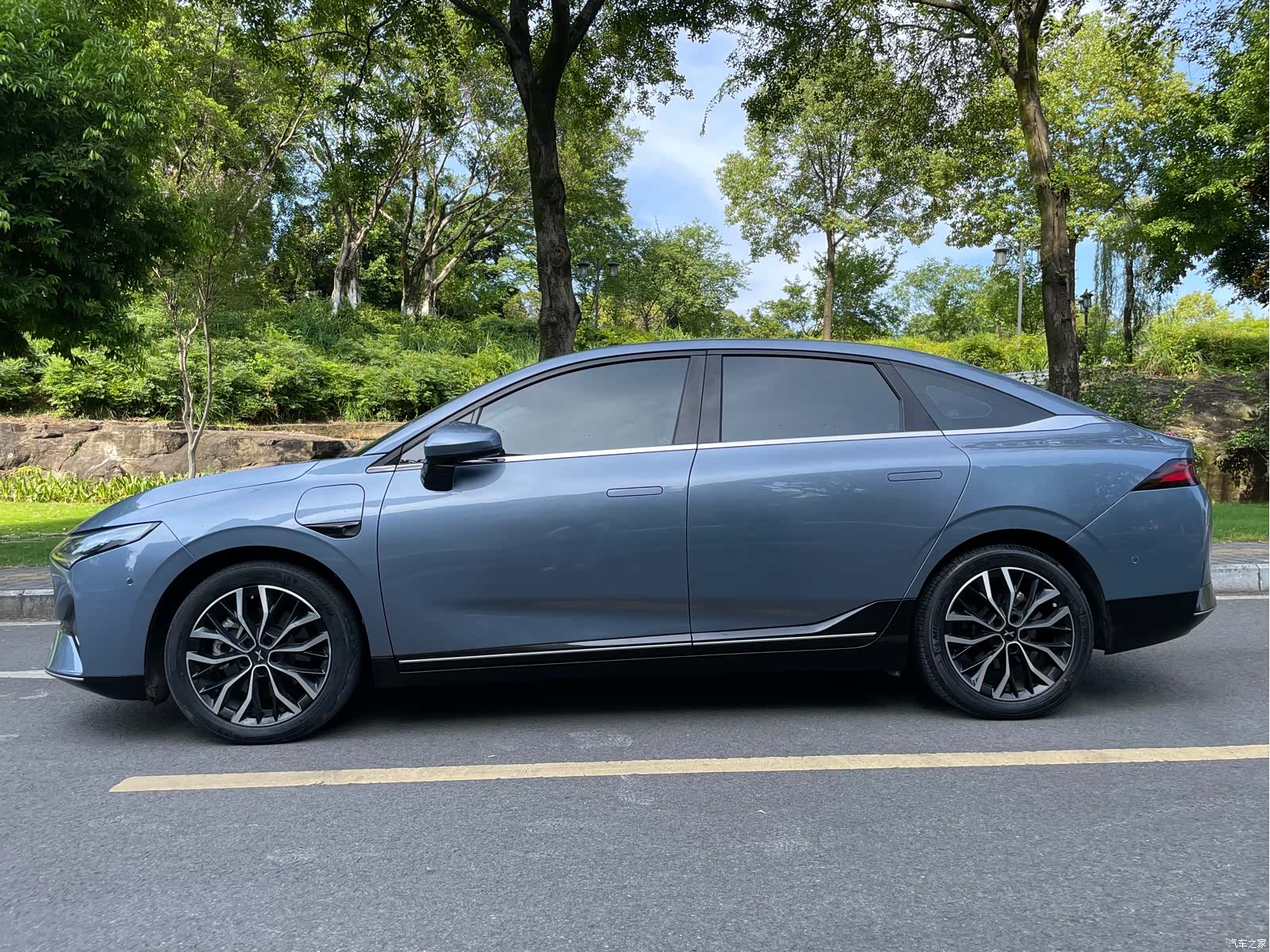 Xpeng P5, 2023 4