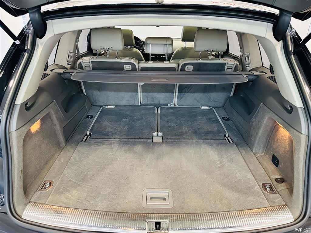 Audi Q7, 2008 6
