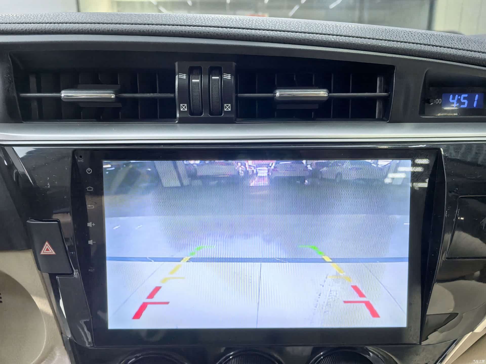 Toyota Corolla, 2016 11