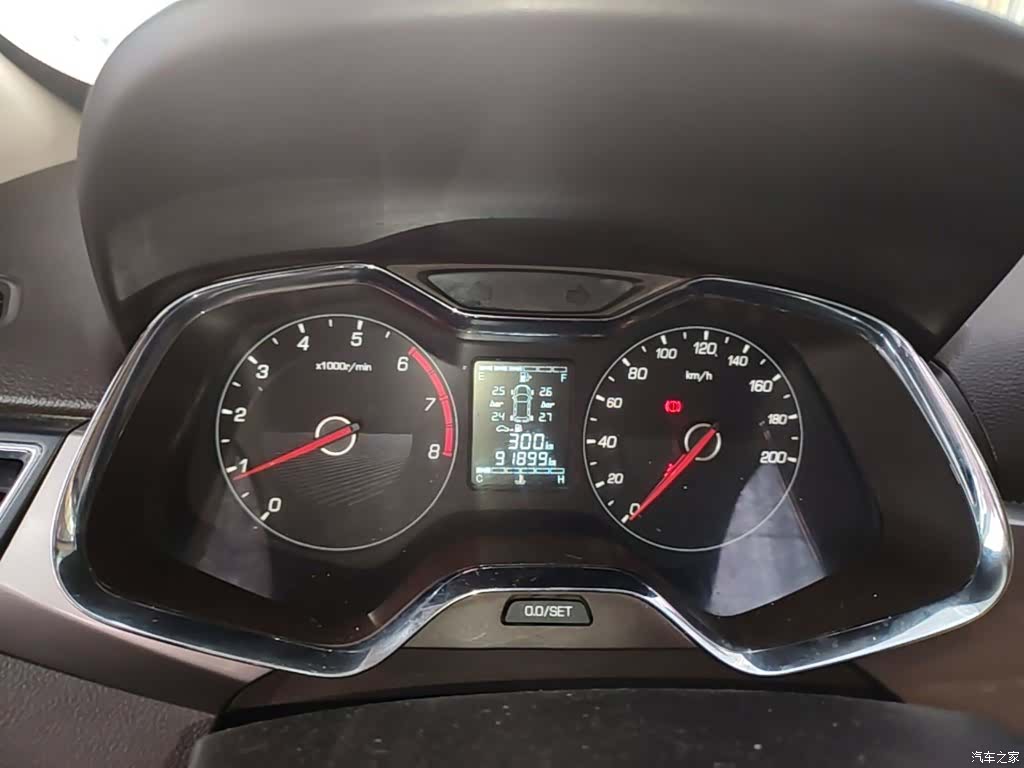 Wuling 310W, 2017 12