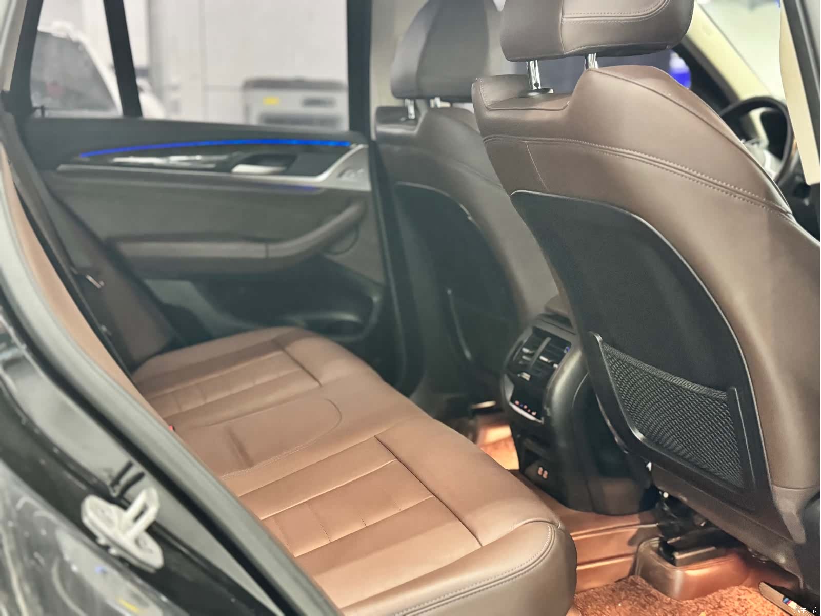 BMW X3, 2021 9