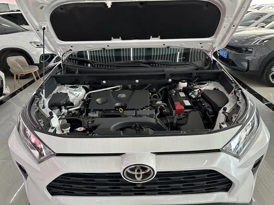 Toyota RAV4 Rongfang