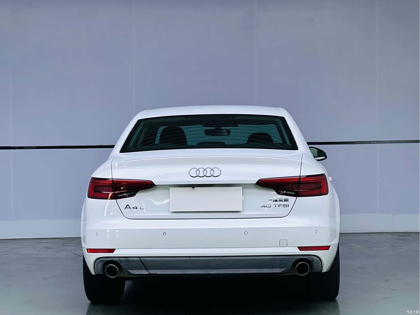 Audi A4L, 2017 все фото