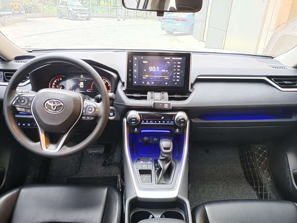 Toyota RAV4 Rongfang