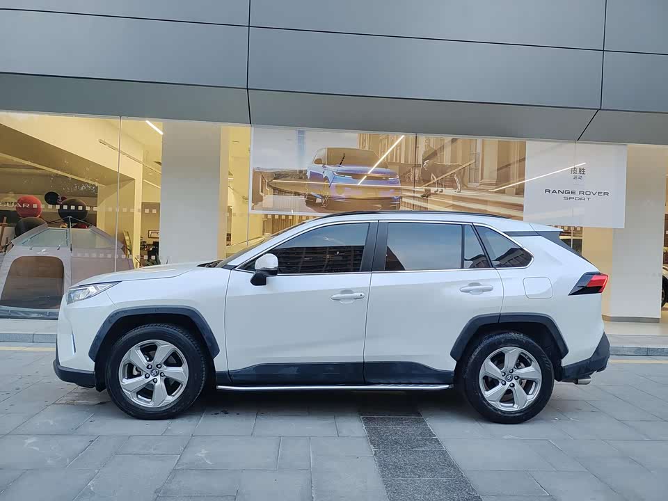 Toyota RAV4 Rongfang
