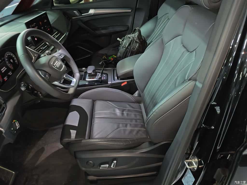 Audi Q5L, 2024 22