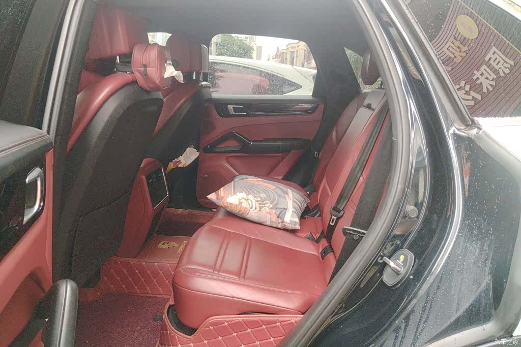 Porsche Cayenne, 2021 11
