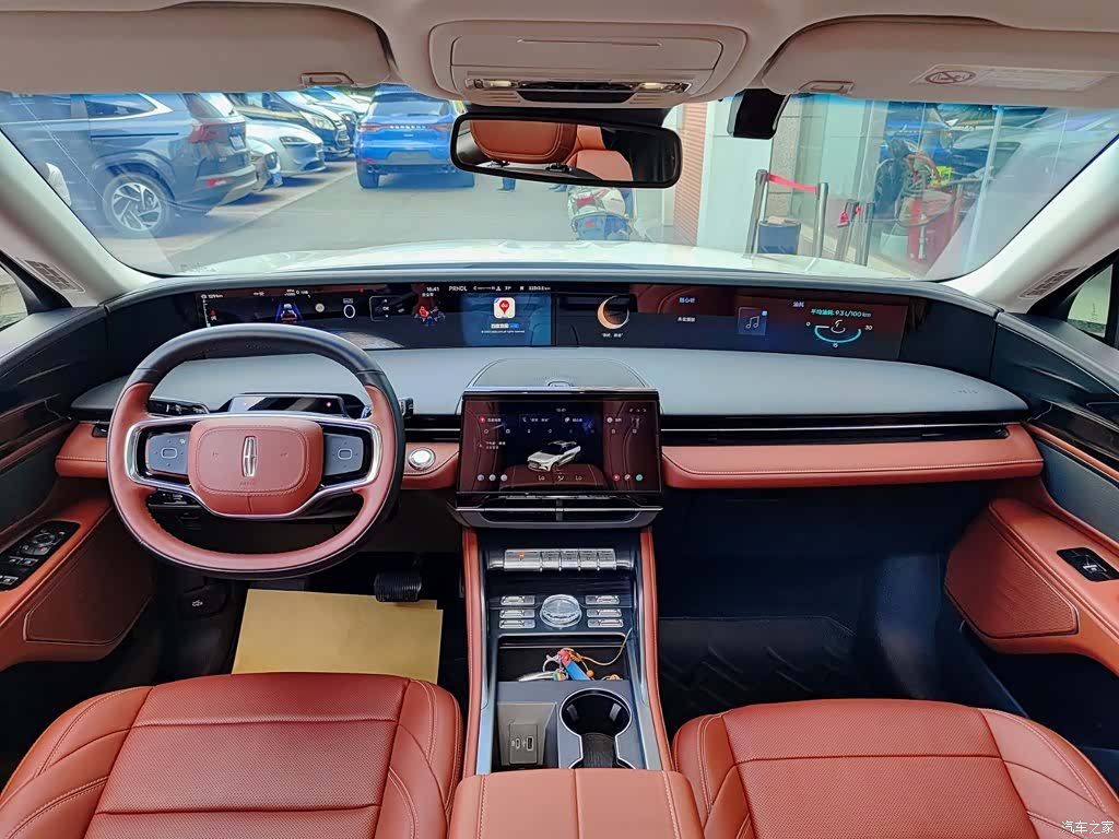 Lincoln Nautilus, 2024 10
