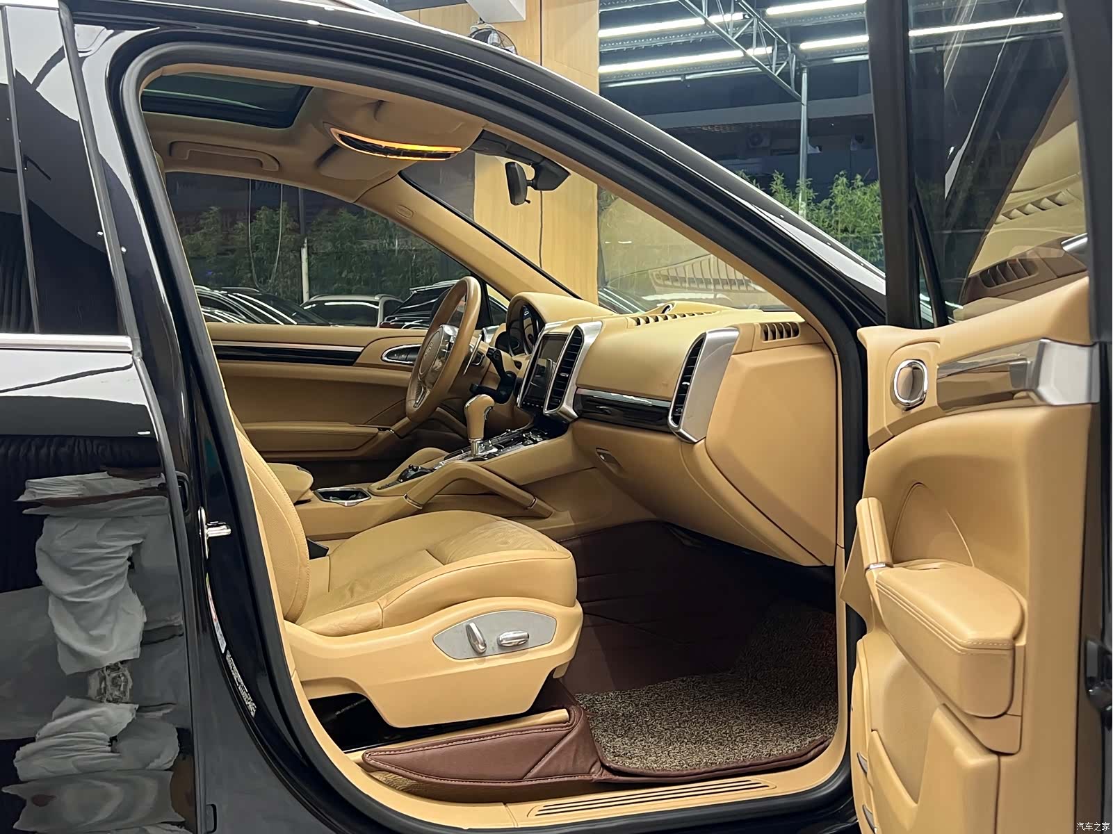 Porsche Cayenne, 2013 24