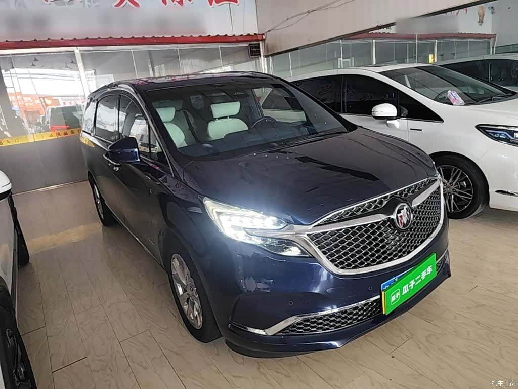 Buick GL8, 2020 4